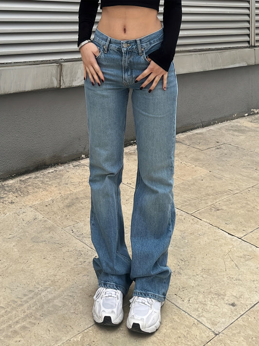 Mid Waist Blend Jeans